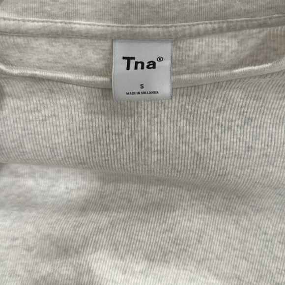 TNA light grey white Fitted ribbed long sleeve crop top - Picture 4 of 6